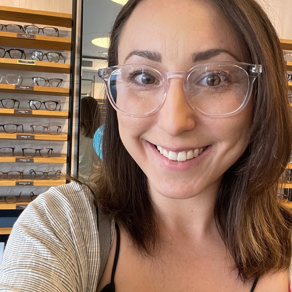 Meet your Posher, Linda